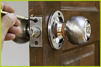 Expert Locksmith Services Inwood, NY 516-368-0313 - 17-eviction-service