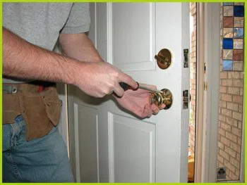 Expert Locksmith Services Inwood, NY 516-368-0313 - 9-locks-change
